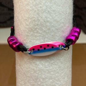 Fishing lure bracelet